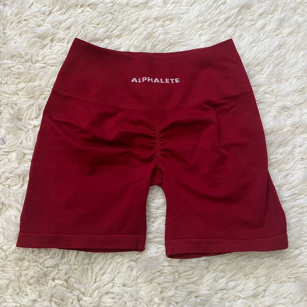 Alphalete amplify shorts